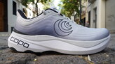 Topo Athletic Aura