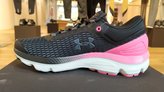 Under Armour Charged Intake 3