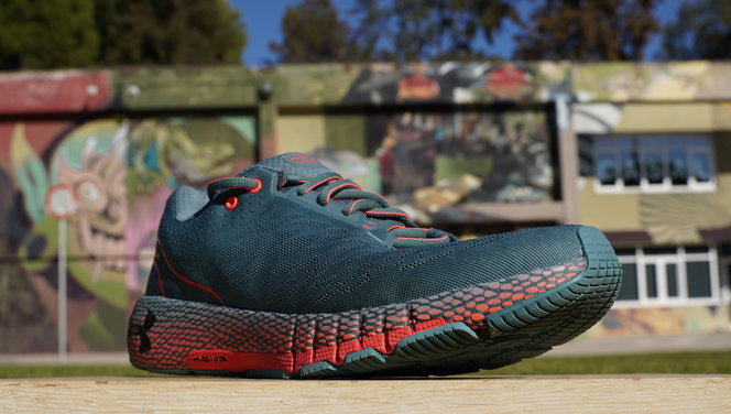 Under Armour HOVR review, precio y especificaciones