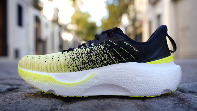 Under Armour: 5 mejores zapatillas de entrenamiento y correr