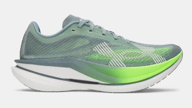 Under Armour Velociti Elite 3