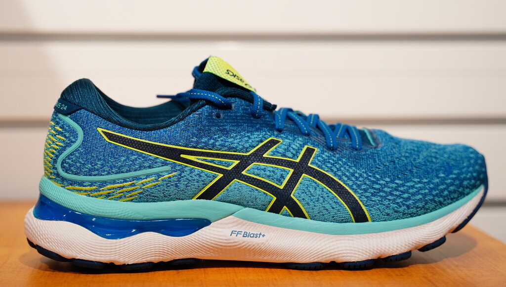 Asics novedades store