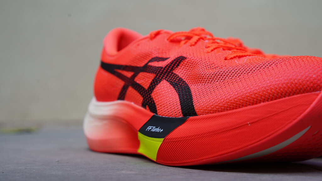 Asics Metaspeed Sky Paris  Asics Metaspeed Sky Paris