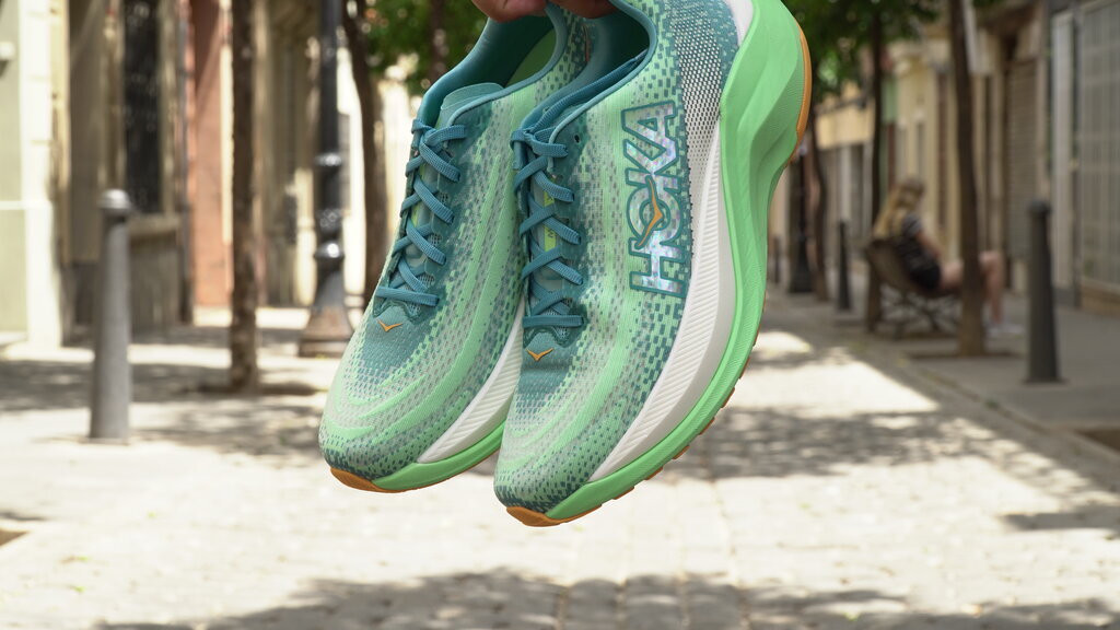 Hoka Mach X