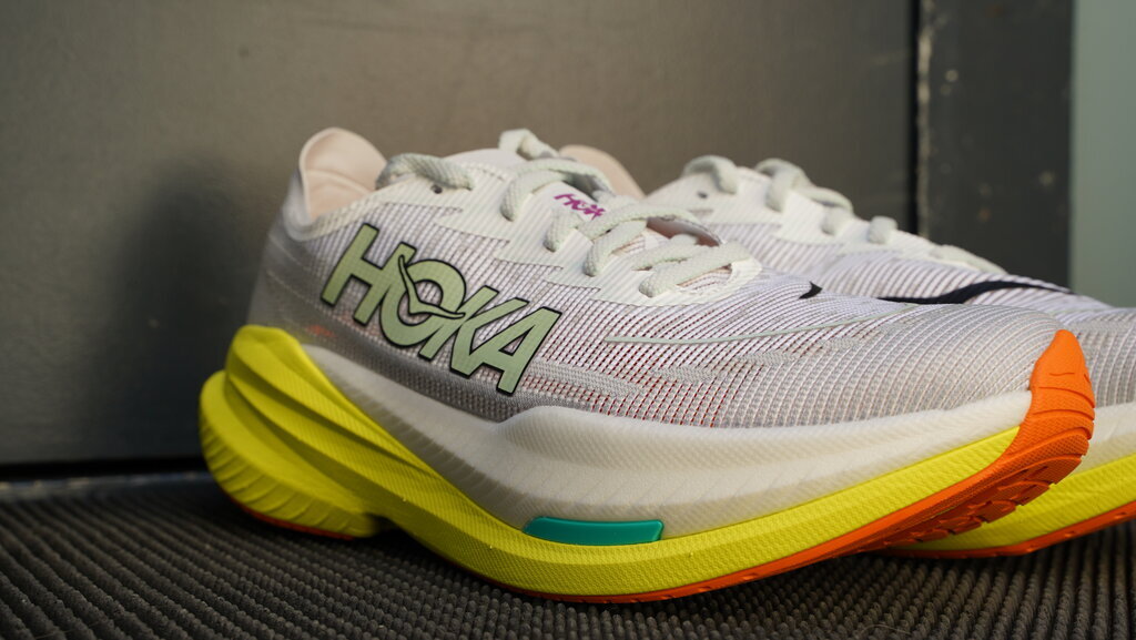 Hoka Mach X2
