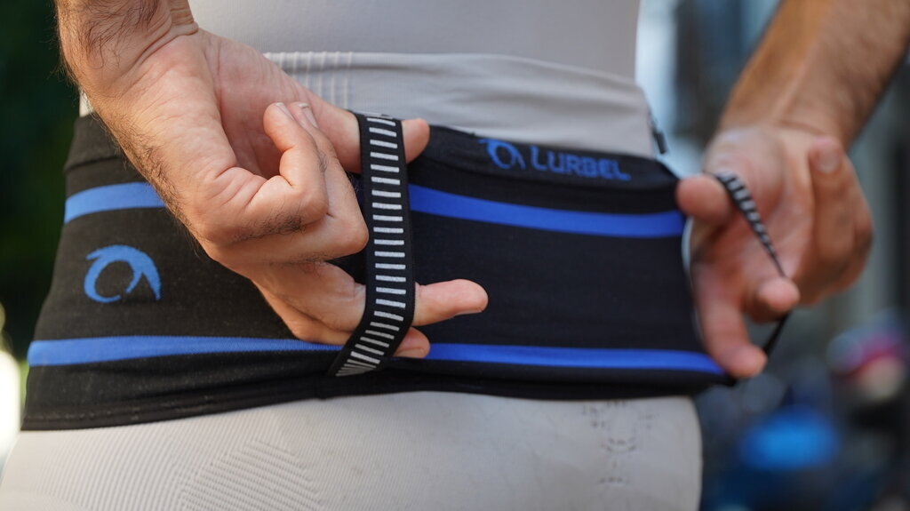 Los mejores cinturones de running para llevar tus cosas 
