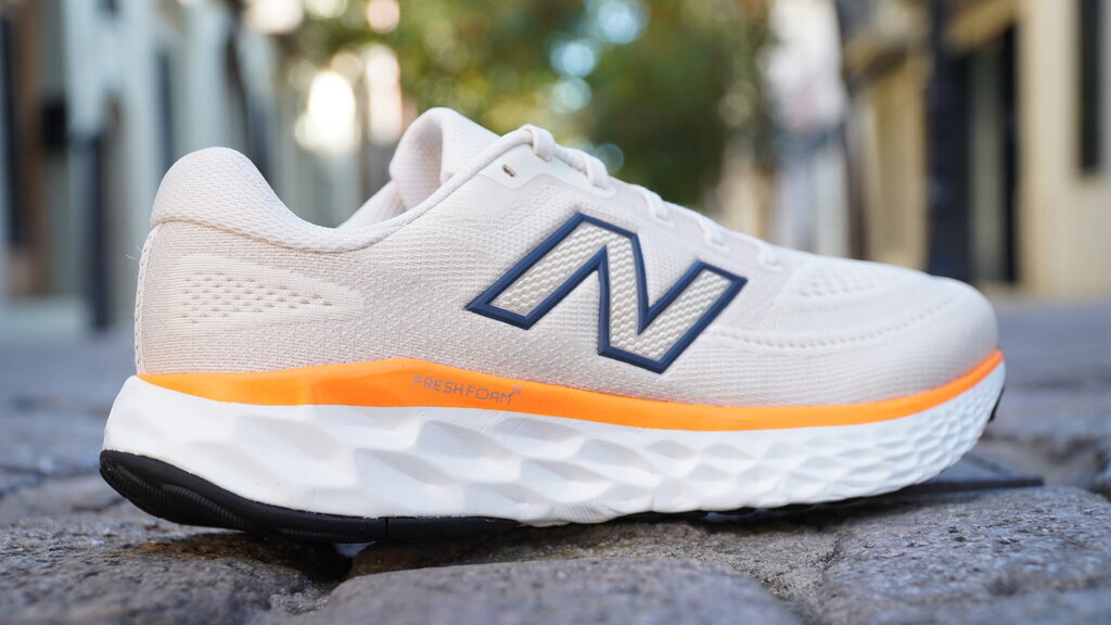 New Balance Fresh Foam Evoz v4