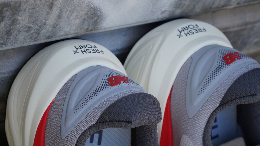 New Balance Fresh Foam More v6