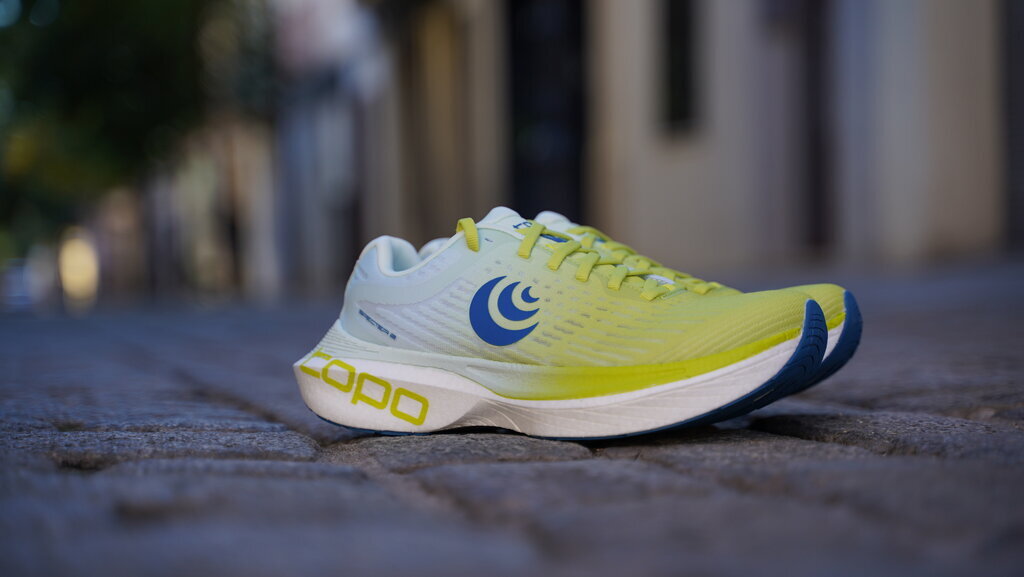 Topo Athletic Specter 2