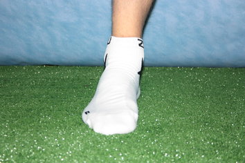 2XU Performance Low Rise Sock 2XU (two times you), dos veces tú, es un binomio entre el deportista y el rendimiento. ¿Quiere decir eso que los calcetines 2XU low rise socks no ayudaran aumentaran nuestro rendimiento?