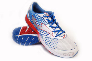 Joma R 4000 Marathon Joma renueva su zapatilla mixta destinada a maratón