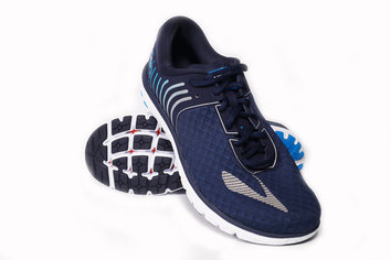Brooks PureFlow 6 Natural Running Revival