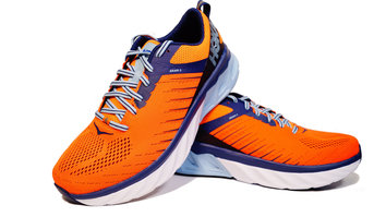 Hoka One One Arahi 3 Si buscas una zapatilla que mezcle amortiguación, ligereza y dinamismo, estas son tus zapatillas