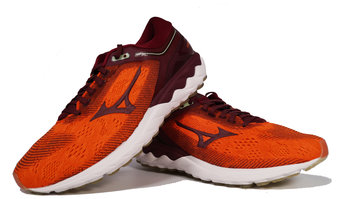 Mizuno Wave Skyrise La evolución de uno de los modelos más queridos del corredor popular, las Wave Ultima
