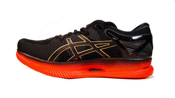 ASICS METARIDE Una apuesta personal de ASICS, que denota atrevimiento e innovación