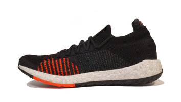 Adidas Pulseboost HD Una zapatilla pluriempleada. Sal de trabajar y preparate para entrenar