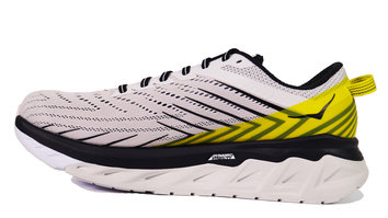 Hoka One One Arahi 4 Poco cambio de diseño para seguir dando solvencia al corredor