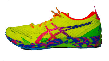 ASICS Gel Noosa TRI 12 Elementos del triatlón para adaptar esta zapatilla también al running de asfalto