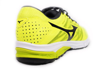 Mizuno Synchro MD 2 Firmeza y estabilidad que ayudan a realizar cualquier actividad física