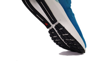 Salomon Sonic 3 Balance La zapatilla cubre prácticamente cualquier tipo de entrenamientos