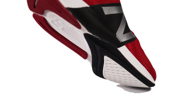 New Balance FuelCell 890v8 Protagonismo absoluto para la zona de los metatarsos