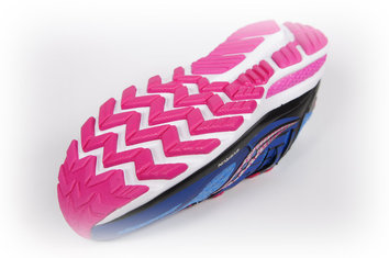 Saucony Triumph ISO 2 Mismos materiales, nuevo diseño TriFlex