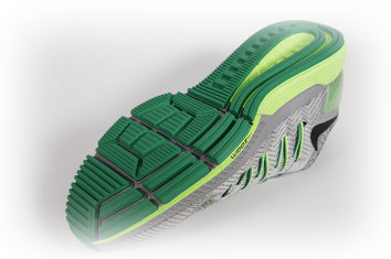 Nike Air Zoom Odyssey Buena versatilidad de la suela, con un desgaste del antepié algo prematuro