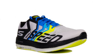 Skechers GOrun Razor 3 Hyper Burst A ritmo rápido, la zapatilla sigue pidiendo más