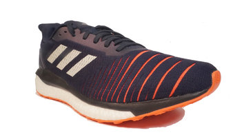 Adidas Solar Drive Con 318gr, nunca hemos sentido un peso extra en los pies