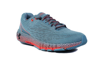 Under Armour HOVR Machina Almohada en el collar y una zona delantera algo estrecha