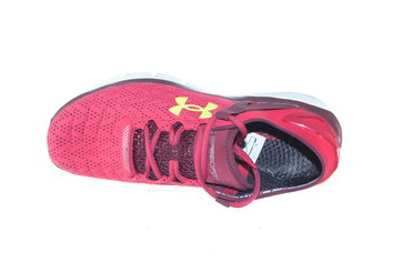 Under Armour SpeedForm Fortis Gran ajuste y transpirabilidad