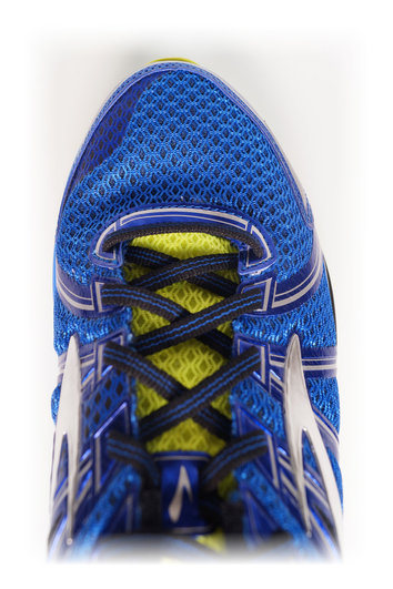 Brooks Adrenaline GTS 17 Upper reforzado para esta décimo séptima versión.