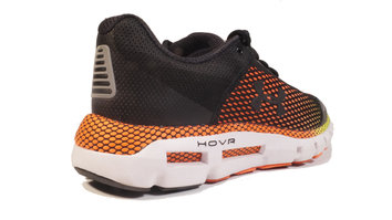 Under Armour HOVR Infinite Comportamiento notable en distancia media, pero seguro también en larga