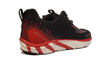 Altra Torin 4.0 El foot shape hace que nos sintamos más cómodos y amplios que en otras zapatillas