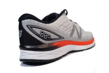New Balance 880v9 Cortas, medias o largas. Un todo en uno resumido en NB 880v9