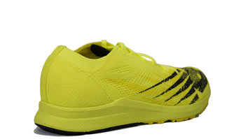 New Balance 1500v6 La media distancia es sin duda la distancia óptima para la mayoría de corredores