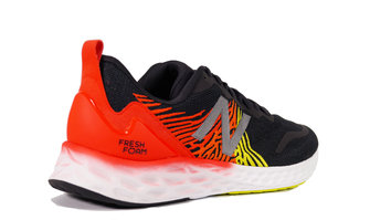 New Balance Fresh Foam Tempo Radiantes hasta la media distancia