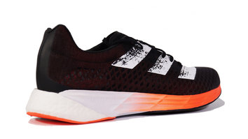 Adidas Adizero Pro Haz lo que quieras con ellas siempre que el terreno sea firme y compacto