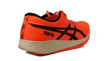 ASICS Metaracer A nivel de márketing, maratón.Para la mayoría, corta y media distancia