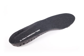 ASICS Gel Noosa TRI 11 Su horma es lo suficientemente amplia como para dar libertad y ceñirse al mismo tiempo.