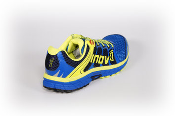 Inov-8 Roadclaw 275 Zapatilla de 275 g que da un rendimiento muy versátil, tanto de ritmos como de terrenos.