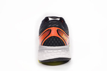 New Balance Fresh Foam 1080 v7 Zapatillas idóneas para maratones de más 3 horas, devoran kilómetros.