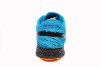 Saucony Freedom ISO Polivalentes al máximo: Te las llevarás a un fartleck, un rodaje ligero o un Maratón