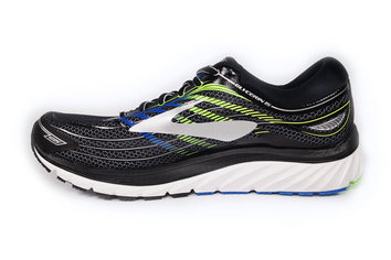 Brooks Glycerin 15 Suficientes razones para comprarla.